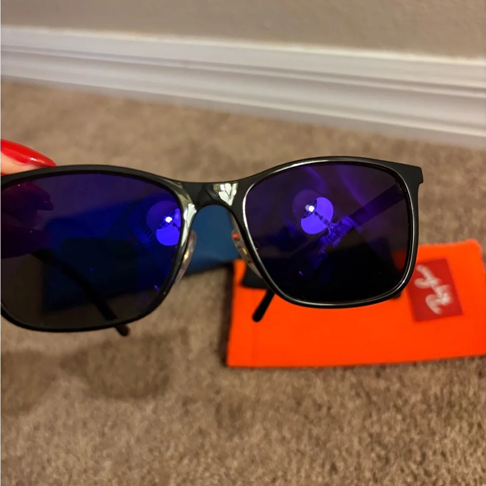 Ray-Ban Kid Black Polarized Sunglasses